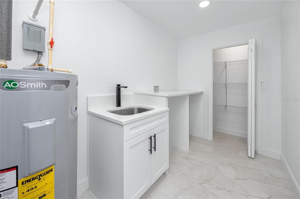 For Sale: $525,000 (3 beds, 2 baths, 1754 Square Feet)