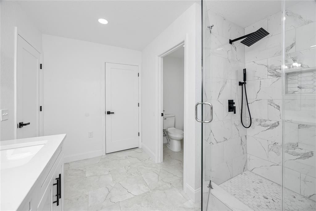 For Sale: $525,000 (3 beds, 2 baths, 1754 Square Feet)