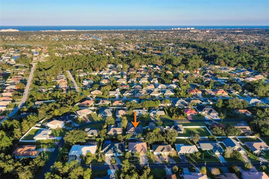 合同活跃: $474,900 (3 贝兹, 3 浴室, 2053 平方英尺)