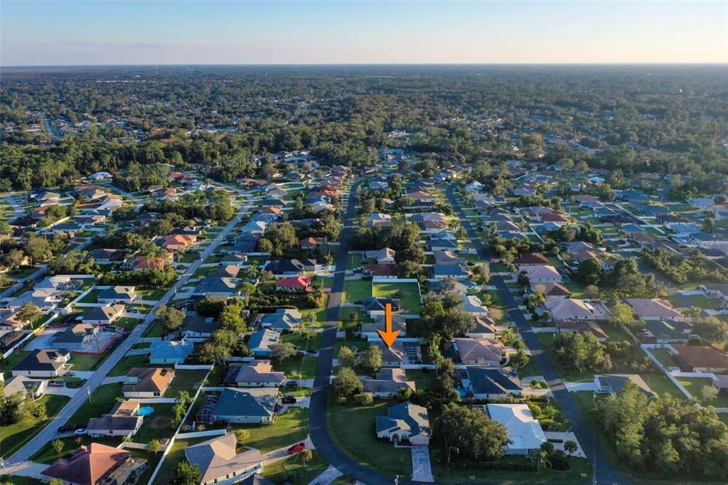 合同活跃: $474,900 (3 贝兹, 3 浴室, 2053 平方英尺)