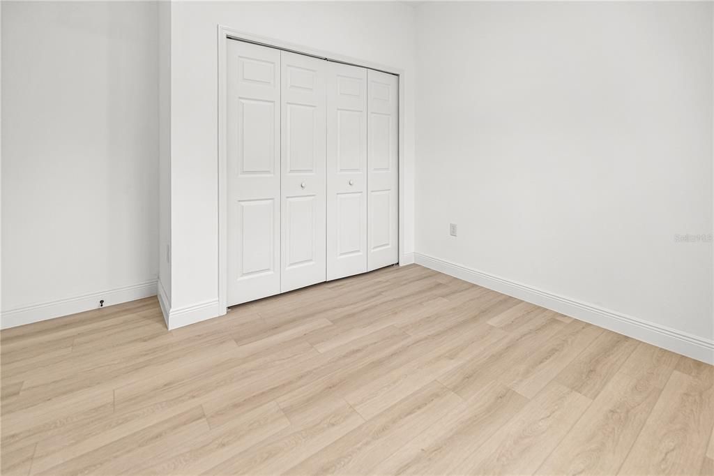 For Sale: $289,900 (4 beds, 2 baths, 1730 Square Feet)