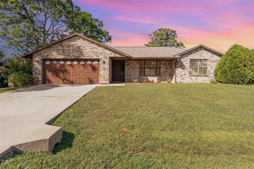 Recently Sold: $255,000 (3 beds, 2 baths, 1641 Square Feet)