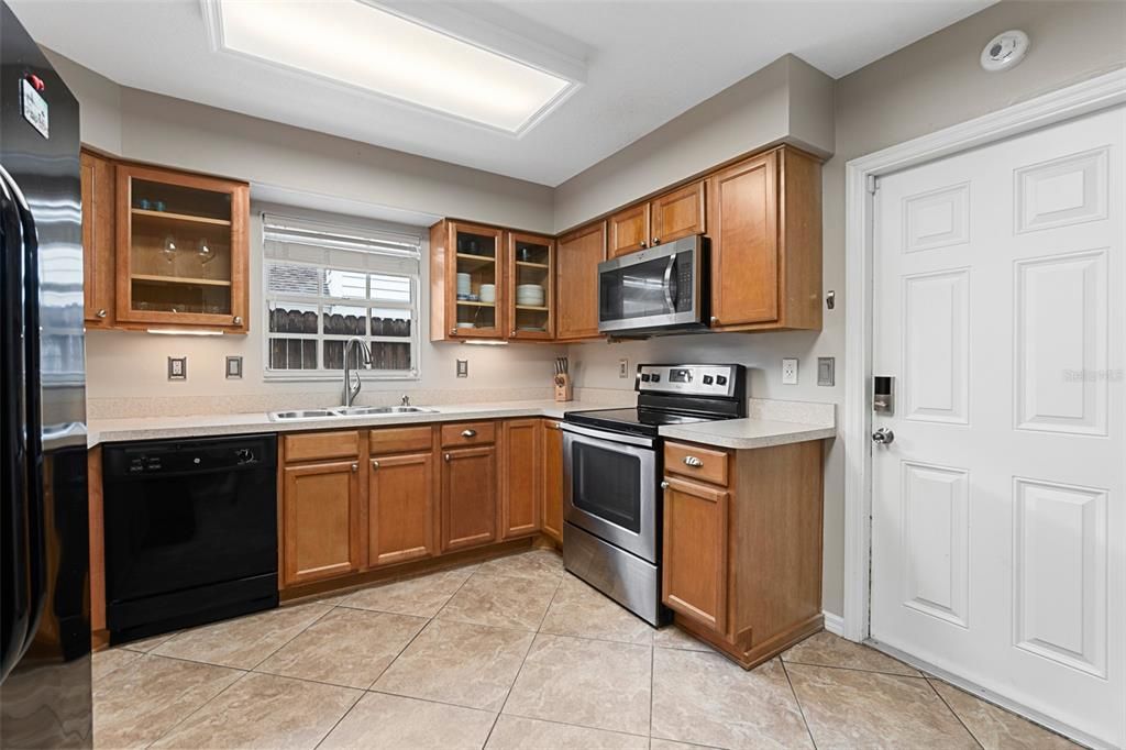 En Renta: $2,300 (3 camas, 2 baños, 1426 Pies cuadrados)