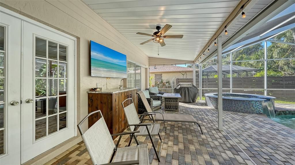 出租: $6,500 (3 贝兹, 2 浴室, 1884 平方英尺)