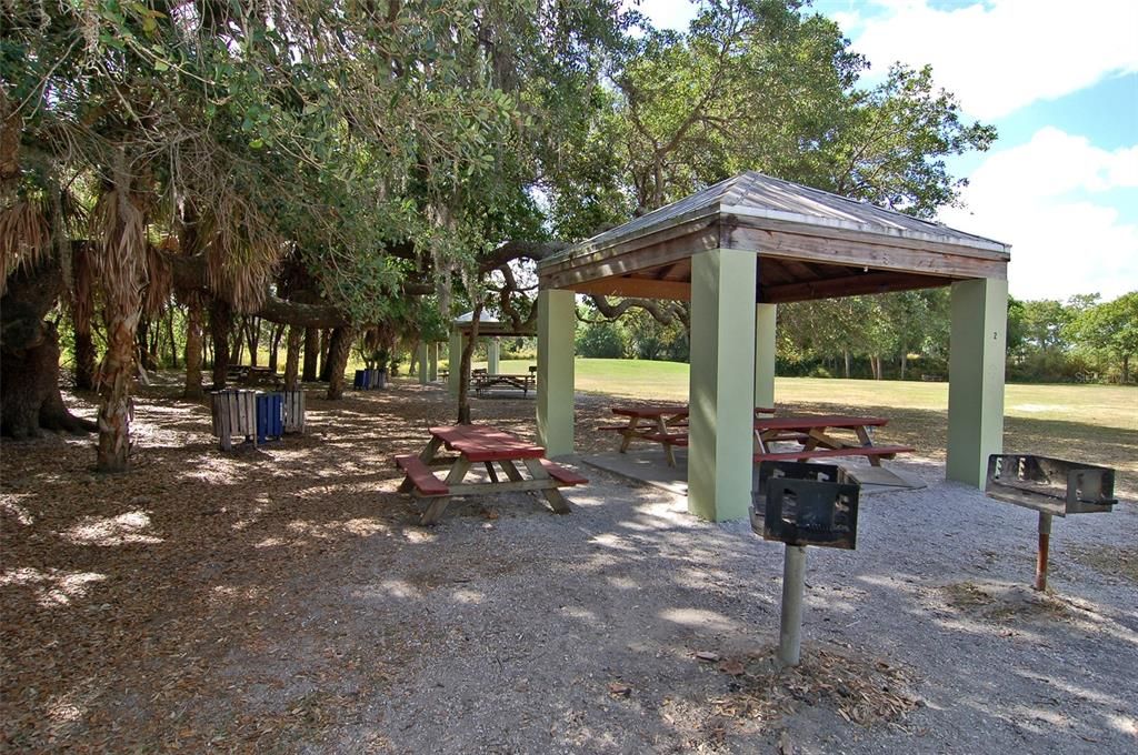 出租: $6,500 (3 贝兹, 2 浴室, 1884 平方英尺)