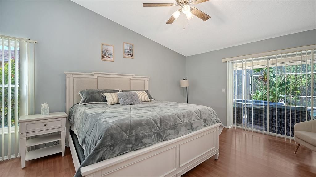 出租: $6,500 (3 贝兹, 2 浴室, 1884 平方英尺)