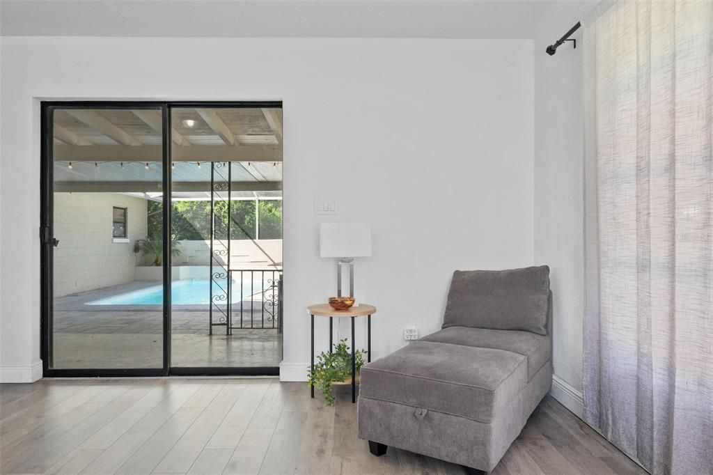 For Sale: $374,900 (3 beds, 2 baths, 1751 Square Feet)