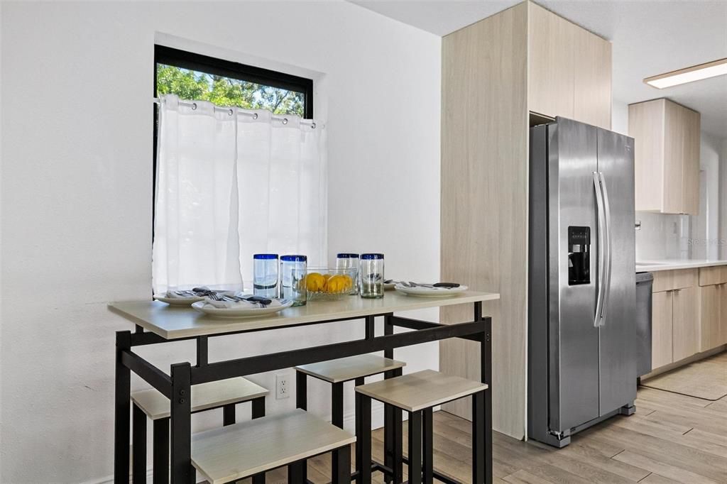 For Sale: $374,900 (3 beds, 2 baths, 1751 Square Feet)