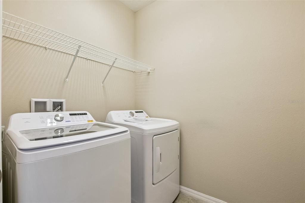 В аренду: $3,000 (3 спален, 2 ванн, 1815 Квадратных фут)