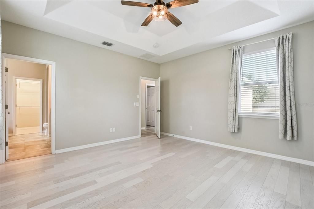 В аренду: $3,000 (3 спален, 2 ванн, 1815 Квадратных фут)