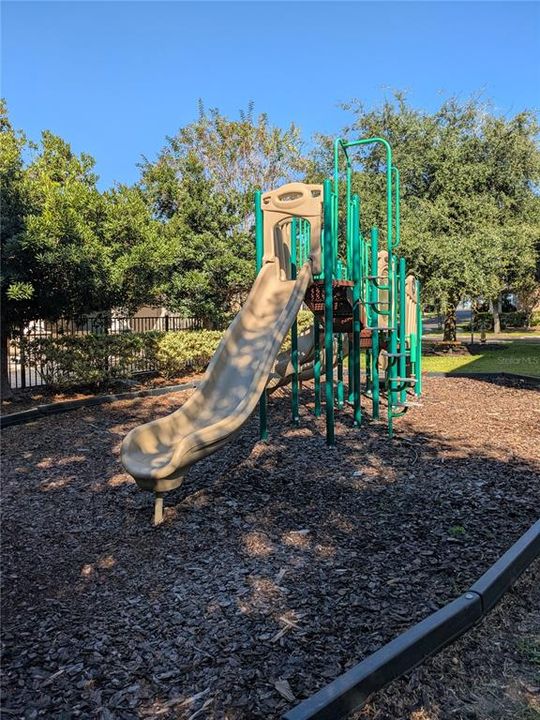 В аренду: $3,000 (3 спален, 2 ванн, 1815 Квадратных фут)