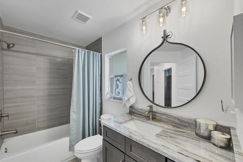 На продажу: $575,000 (3 спален, 2 ванн, 1759 Квадратных фут)