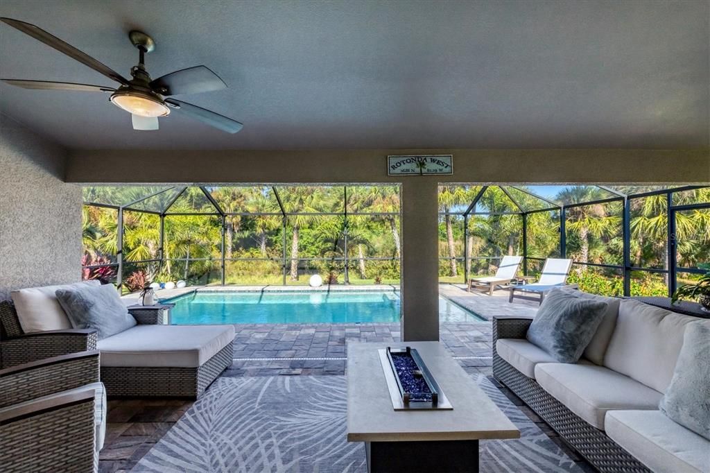 На продажу: $575,000 (3 спален, 2 ванн, 1759 Квадратных фут)