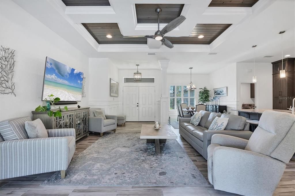 На продажу: $575,000 (3 спален, 2 ванн, 1759 Квадратных фут)