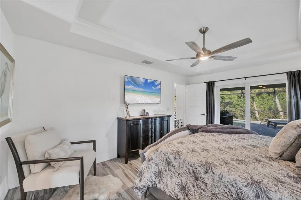 На продажу: $575,000 (3 спален, 2 ванн, 1759 Квадратных фут)