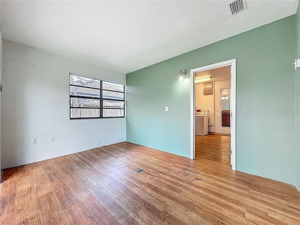 На продажу: $340,000 (3 спален, 2 ванн, 1694 Квадратных фут)