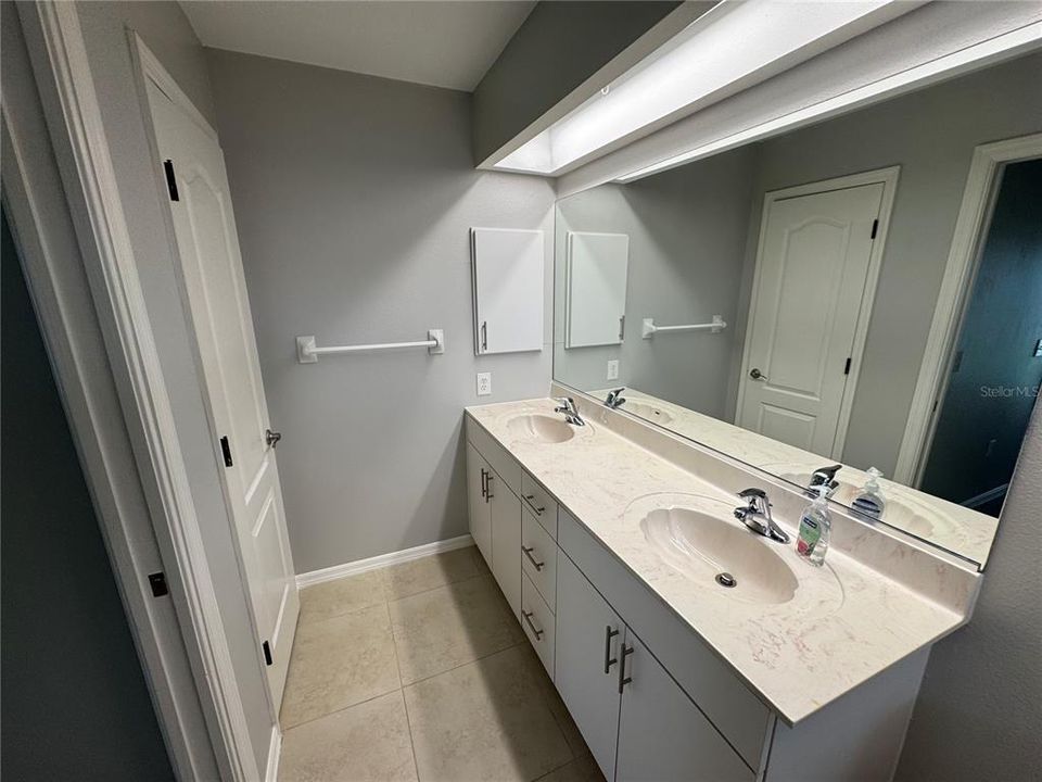 出租: $2,050 (3 贝兹, 2 浴室, 1622 平方英尺)