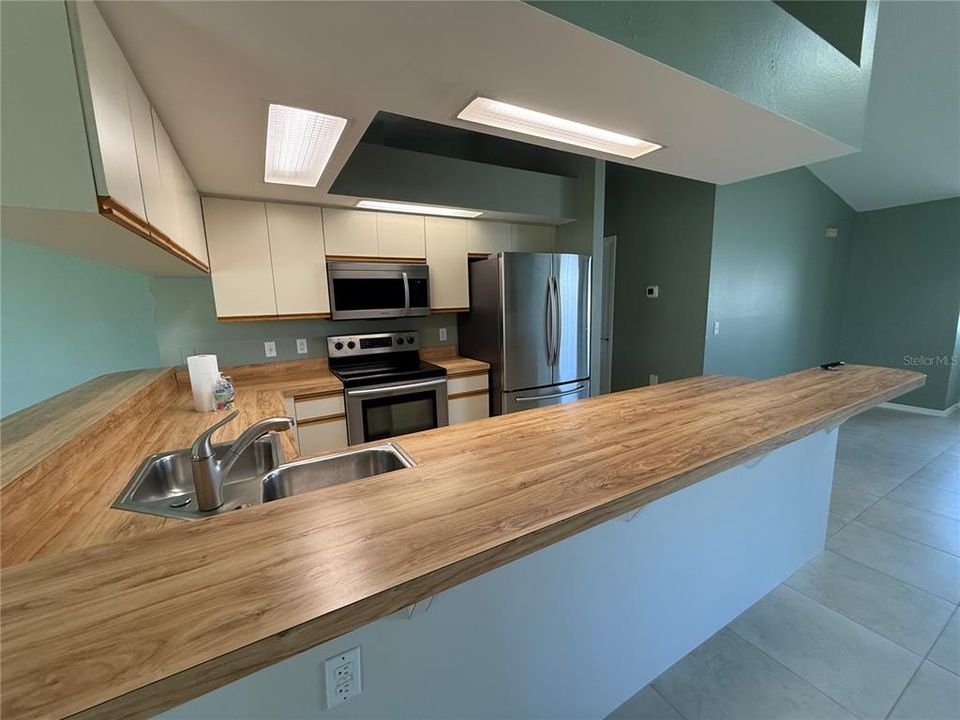 出租: $2,050 (3 贝兹, 2 浴室, 1622 平方英尺)