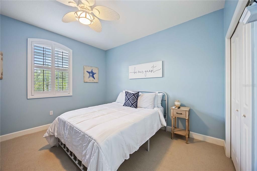 For Rent: $4,200 (3 beds, 2 baths, 1969 Square Feet)