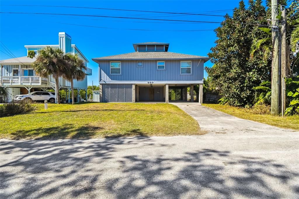 Active With Contract: $475,000 (2 beds, 2 baths, 1618 Square Feet)