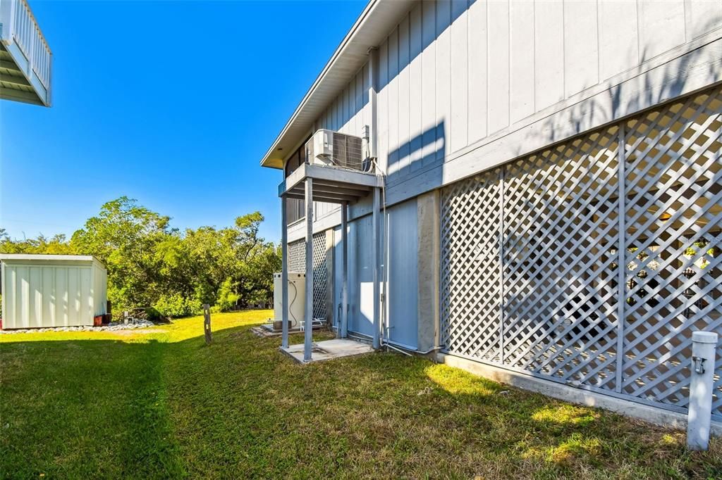 Active With Contract: $475,000 (2 beds, 2 baths, 1618 Square Feet)