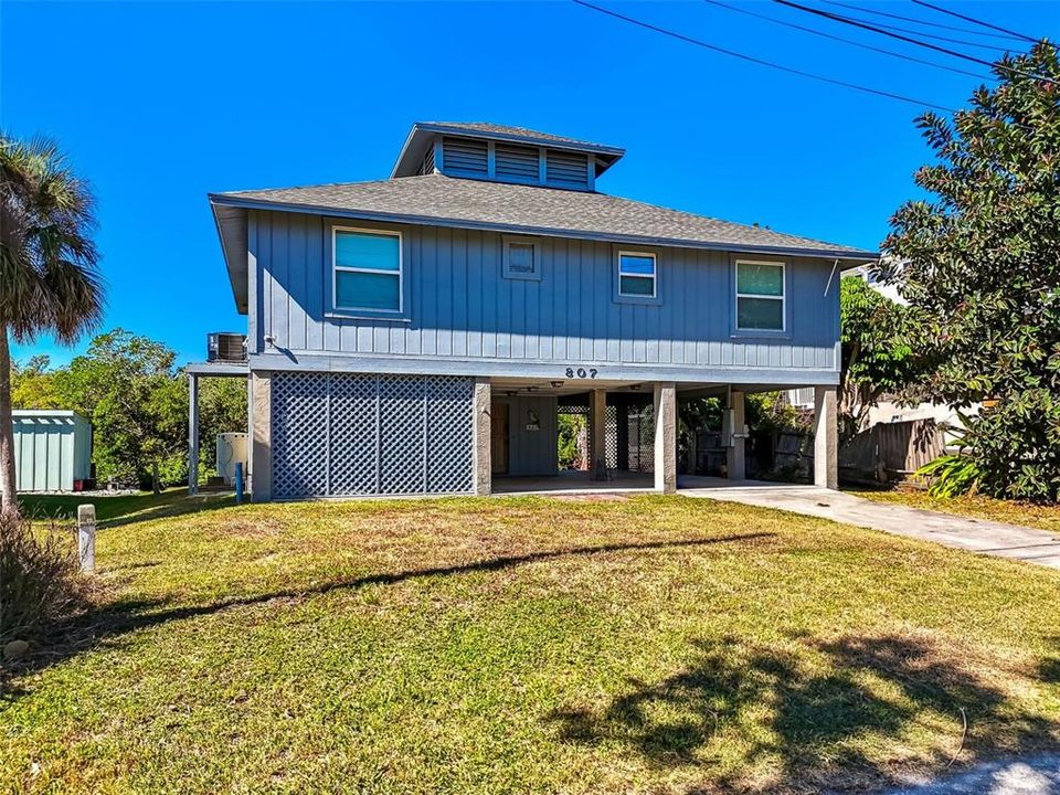 Active With Contract: $475,000 (2 beds, 2 baths, 1618 Square Feet)