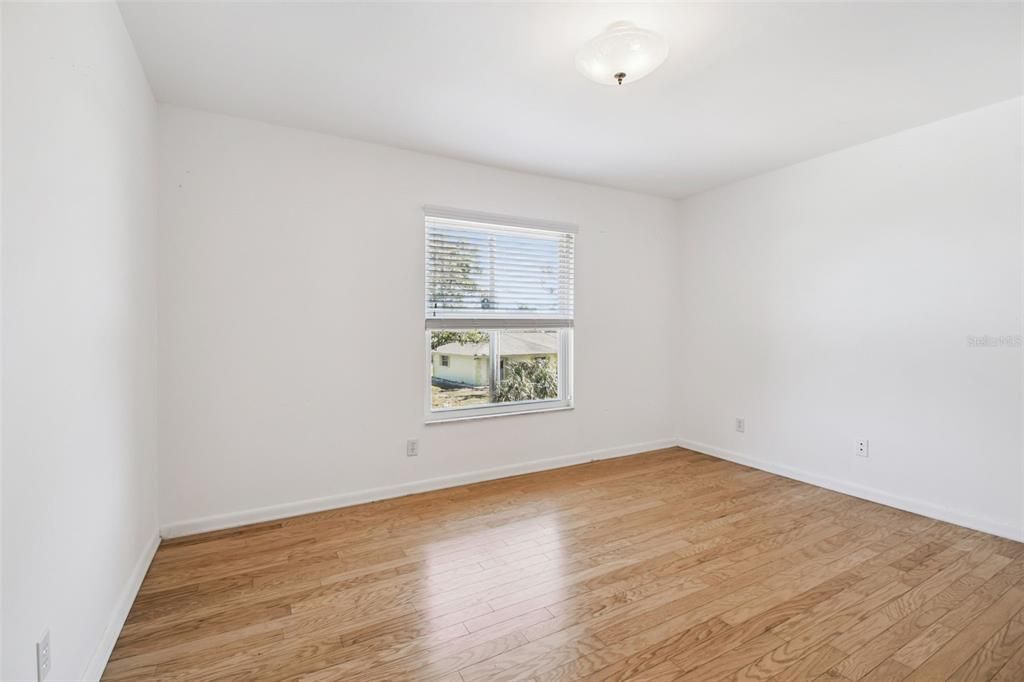 Active With Contract: $475,000 (2 beds, 2 baths, 1618 Square Feet)