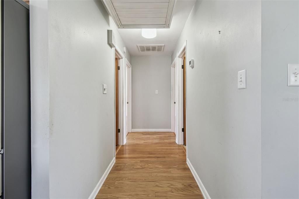 Active With Contract: $475,000 (2 beds, 2 baths, 1618 Square Feet)