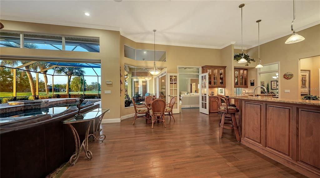 For Sale: $3,795,000 (5 beds, 4 baths, 5163 Square Feet)