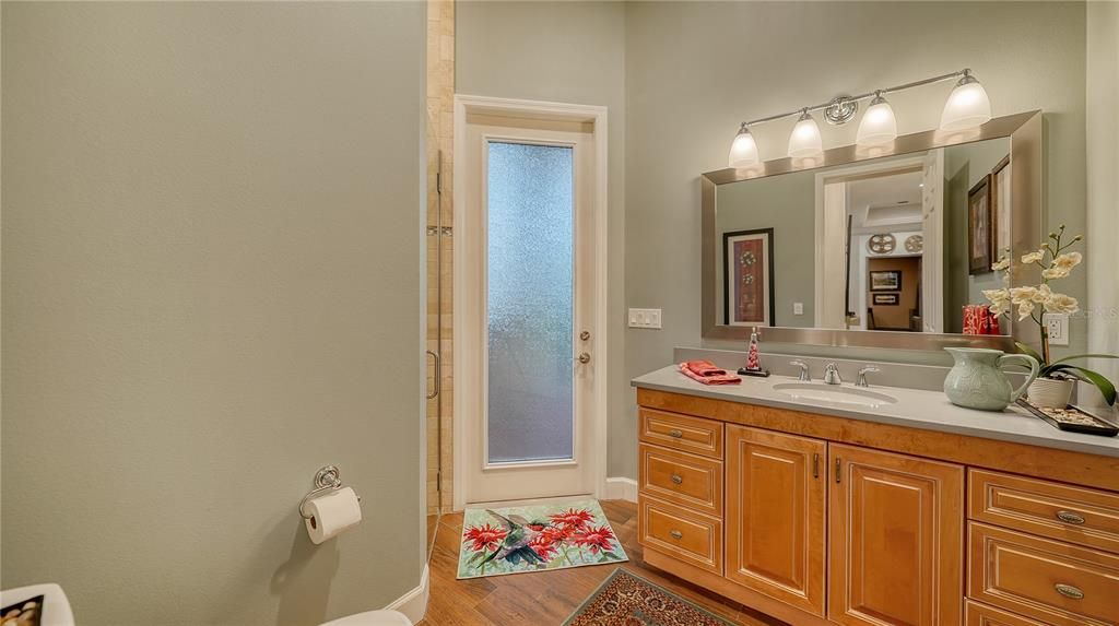 For Sale: $3,795,000 (5 beds, 4 baths, 5163 Square Feet)