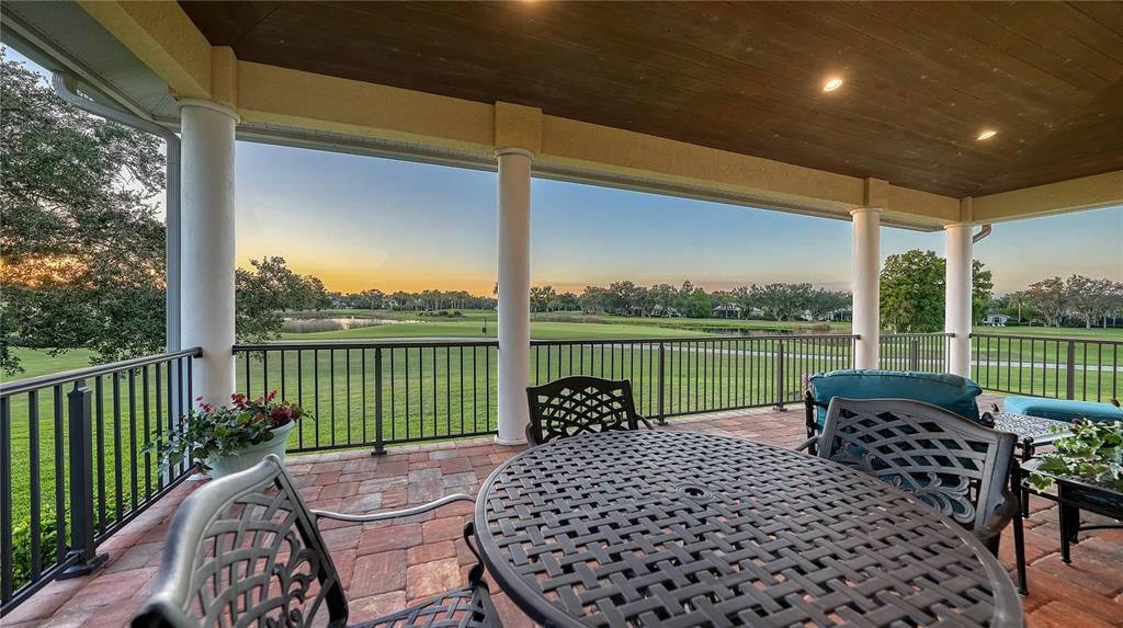 For Sale: $3,795,000 (5 beds, 4 baths, 5163 Square Feet)