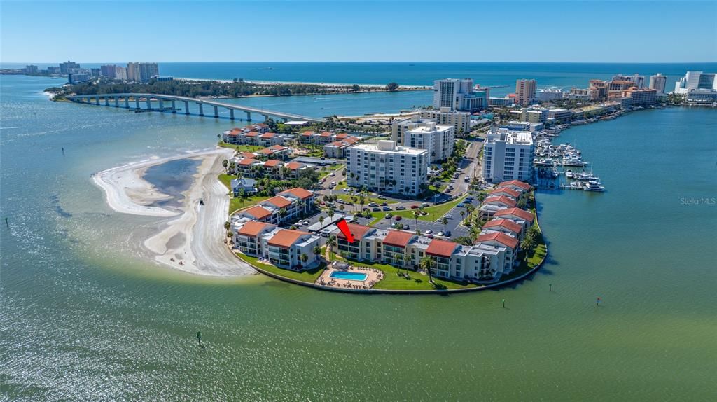 For Sale: $575,000 (2 beds, 2 baths, 1181 Square Feet)