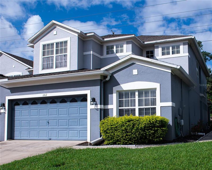 For Sale: $425,000 (3 beds, 3 baths, 2173 Square Feet)