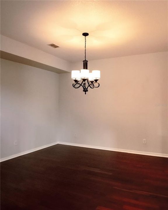 For Sale: $425,000 (3 beds, 3 baths, 2173 Square Feet)