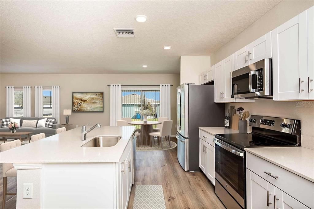 For Sale: $333,999 (4 beds, 2 baths, 2226 Square Feet)