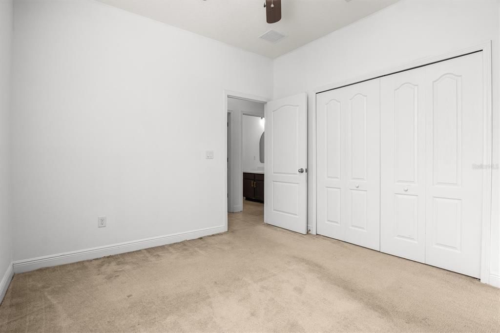 待售: $535,000 (4 贝兹, 3 浴室, 2768 平方英尺)