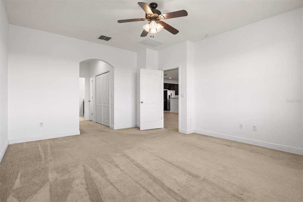 待售: $535,000 (4 贝兹, 3 浴室, 2768 平方英尺)