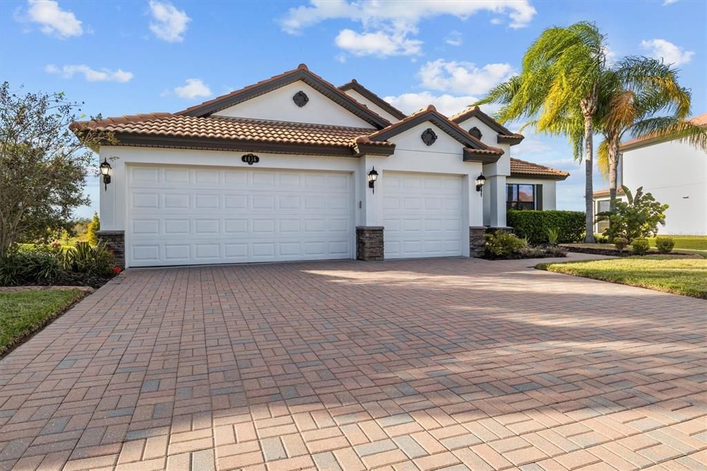 待售: $535,000 (4 贝兹, 3 浴室, 2768 平方英尺)