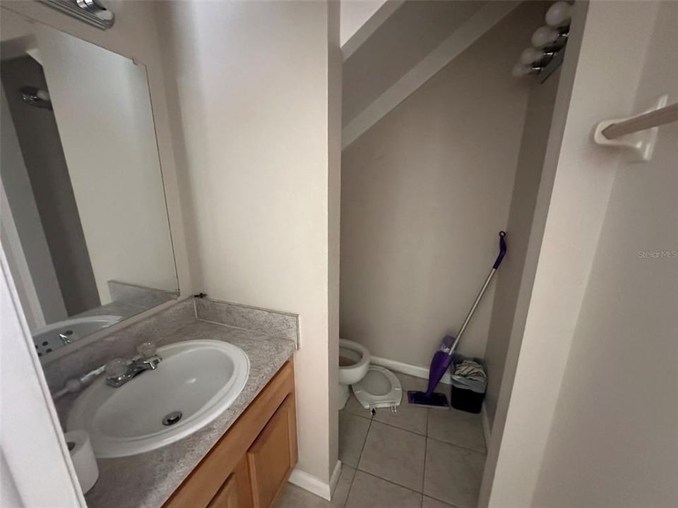 На продажу: $229,000 (3 спален, 2 ванн, 1368 Квадратных фут)