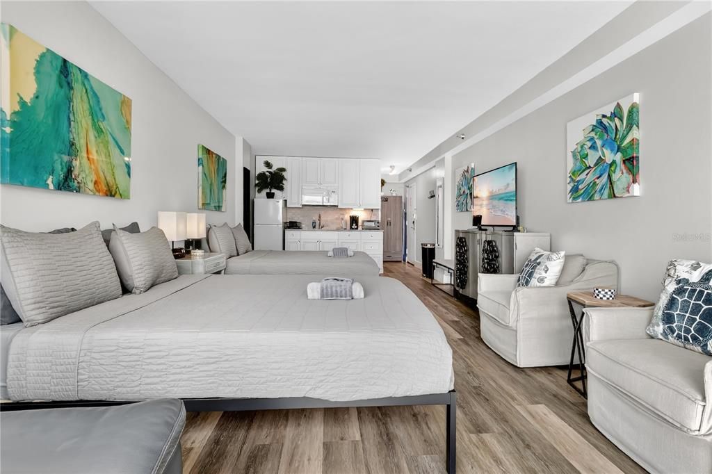 待售: $165,000 (1 贝兹, 1 浴室, 433 平方英尺)