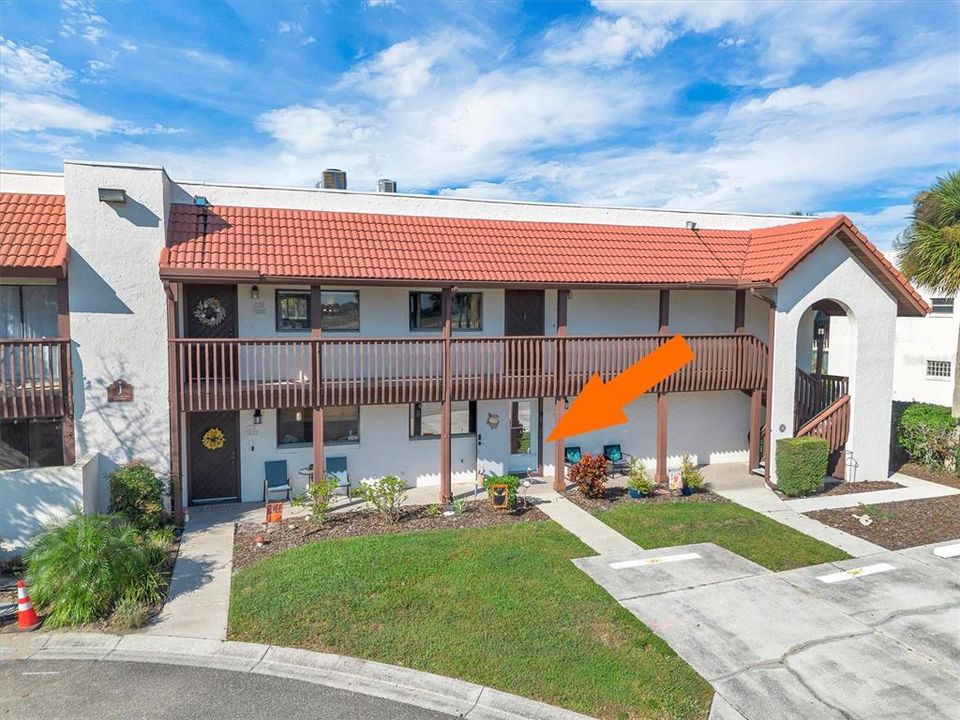 На продажу: $174,000 (2 спален, 2 ванн, 1280 Квадратных фут)