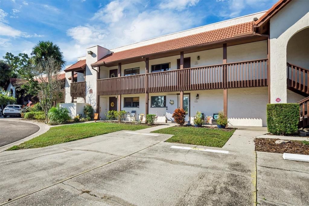 На продажу: $174,000 (2 спален, 2 ванн, 1280 Квадратных фут)