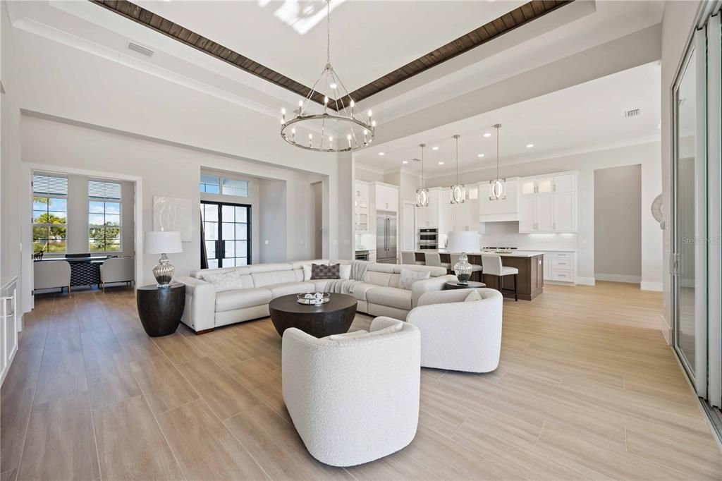 En Venta: $2,275,000 (4 camas, 4 baños, 3028 Pies cuadrados)