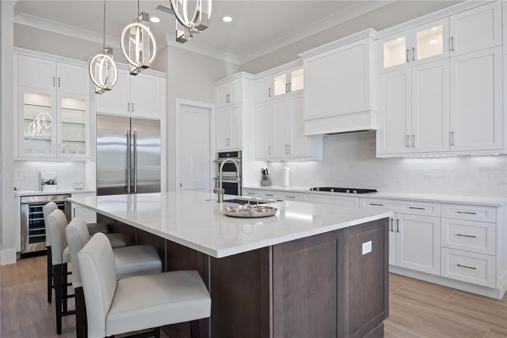 En Venta: $2,275,000 (4 camas, 4 baños, 3028 Pies cuadrados)