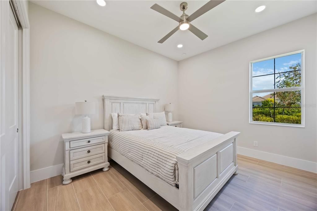 En Venta: $2,275,000 (4 camas, 4 baños, 3028 Pies cuadrados)