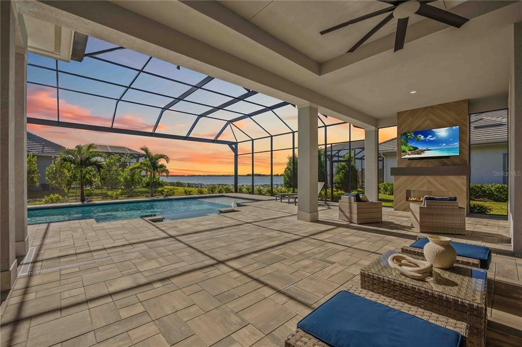 En Venta: $2,275,000 (4 camas, 4 baños, 3028 Pies cuadrados)