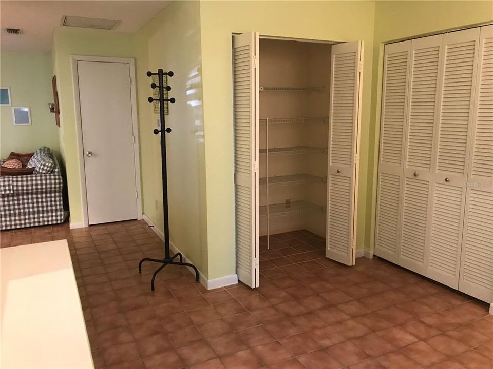 For Rent: $1,800 (2 beds, 2 baths, 1748 Square Feet)