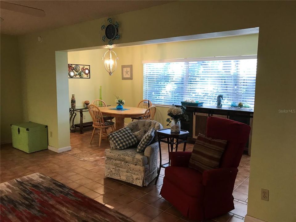 For Rent: $1,800 (2 beds, 2 baths, 1748 Square Feet)