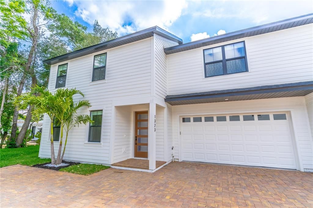 For Sale: $615,000 (3 beds, 2 baths, 1756 Square Feet)