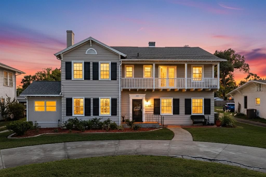 For Sale: $535,000 (7 beds, 6 baths, 3416 Square Feet)